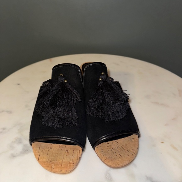 Donald / Pliner  | 9 | Black Sandal with Tassel - Picture 4 of 5